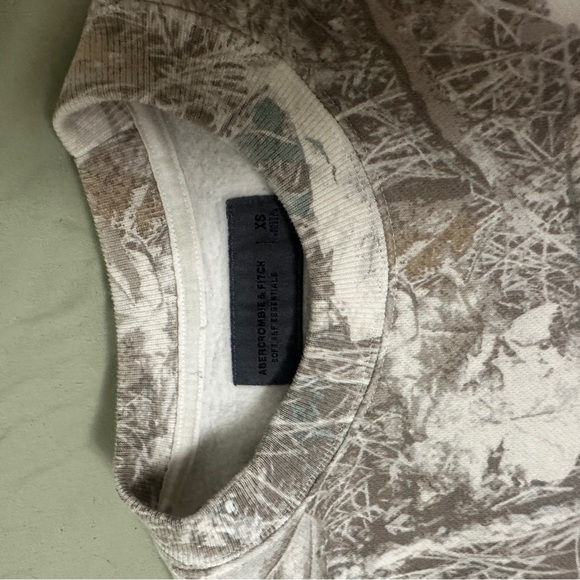 camo crew pullover - Picture 4 of 5